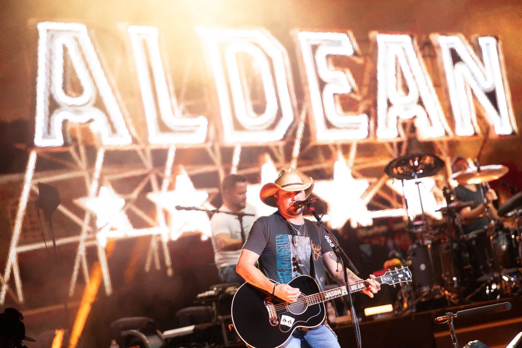 Jason Aldean and Kane Brown